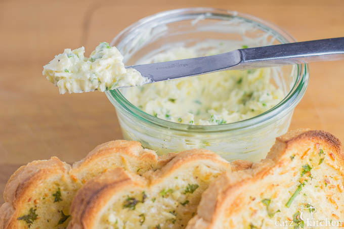Ever wanted your own garlic butter spread recipe for making garlic bread at home? Well, now's your chance! This one is easy, quick, and keeps in the fridge!