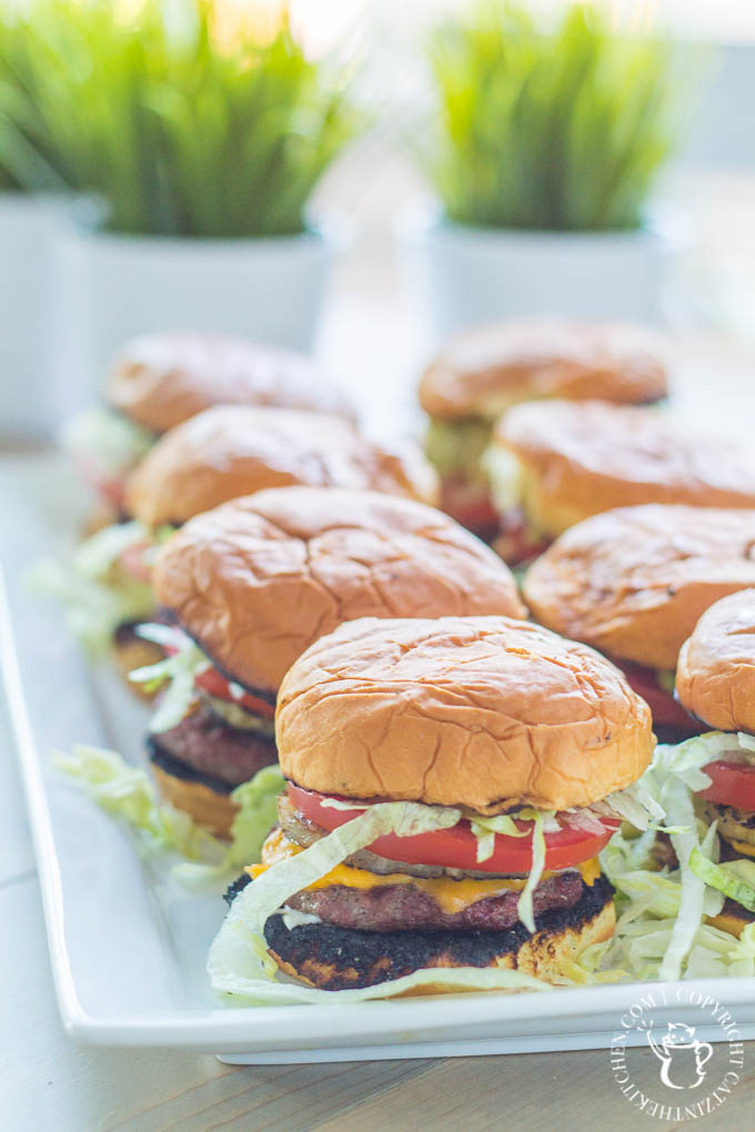 Looking for an easy way to please a hungry crowd? Try this simple, quick take on Red Robin's famous Banzai Burger - they'll be full and happy in no time!