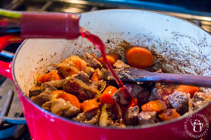 It's classic, it's traditional, it's French, & it's absolutely spectacular. Whether you love it or have never tried it, you must make this bœuf bourguignon!