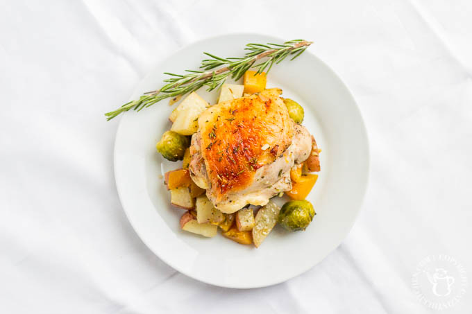 If you're looking for a one pan chicken dinner that tastes delicious, is easy, and celebrates autumn's produce, this is it. Your busy night will be a cinch!