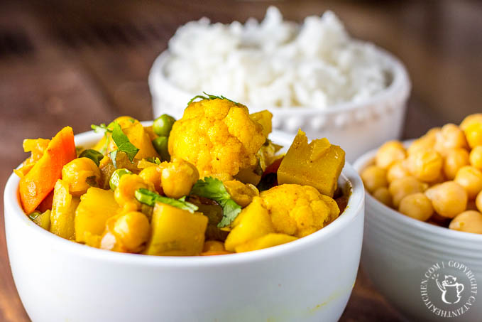 Quick and tasty while healthy and full of flavor, this one pot chickpea curry is definitely a recipe you and your family should try!