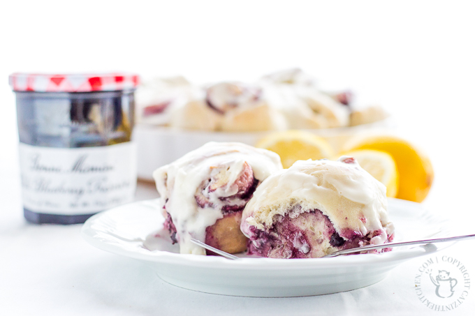 Because it's Mother's Day (or any day!), treat mom to breakfast in bed with these easy, tasty homemade wild blueberry lemon sweet rolls! #SayItWithHomemade #BonneMaman