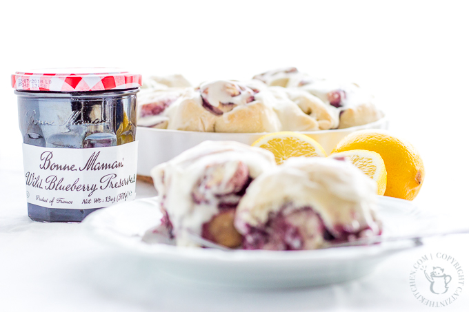 Because it's Mother's Day (or any day!), treat mom to breakfast in bed with these easy, tasty homemade wild blueberry lemon sweet rolls! #SayItWithHomemade #BonneMaman