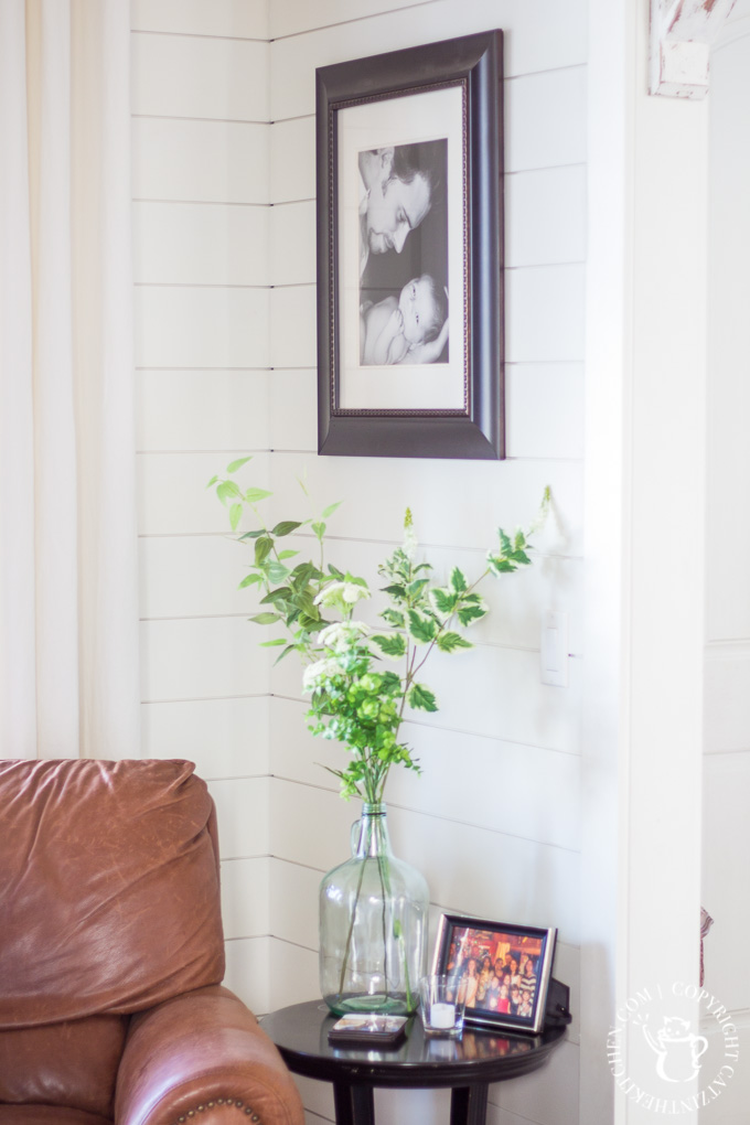 DIY shiplap corner wall