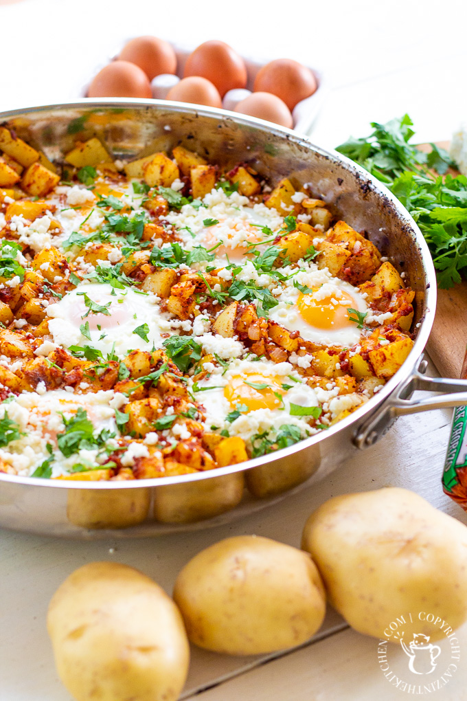 Brunch must be the best meal of the day, right? It certainly will be if you serve this yummy breakfast chorizo hash! Not a chorizo fan? Sub in some sausage!