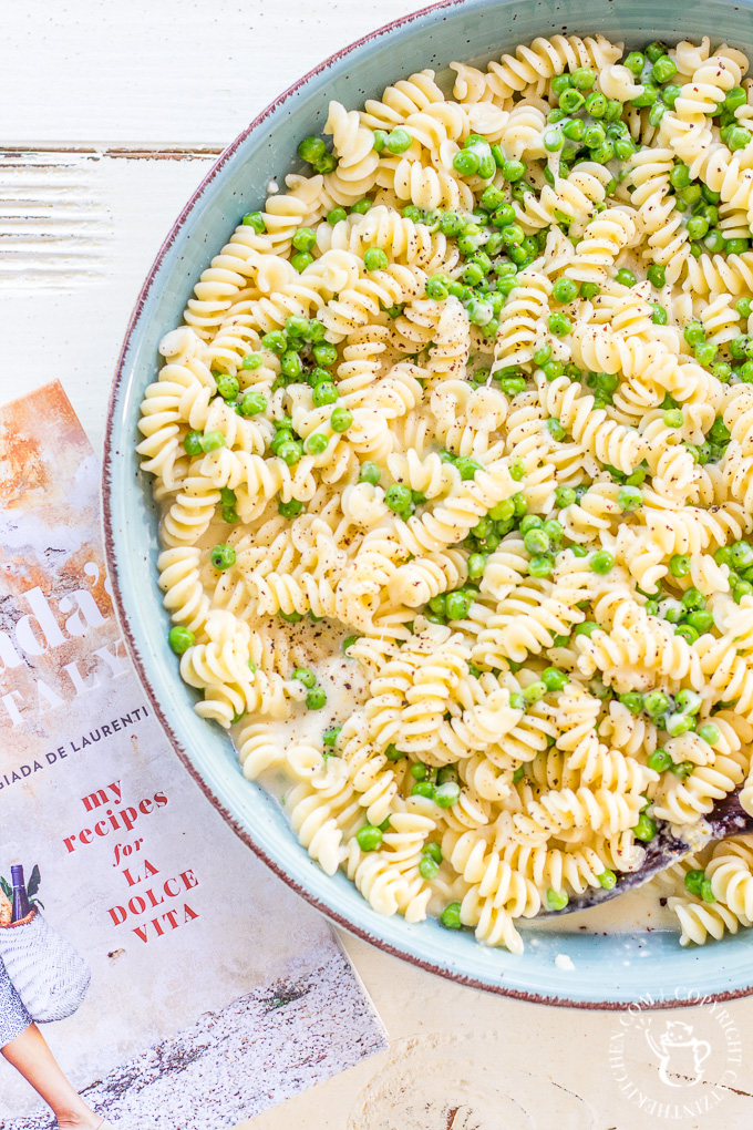 This Lemon and Pea Alfredo is an Italian summer pasta dream come true! Bright, fresh, nutty, creamy, and tangy, it's flavor-forward in the best possible way.