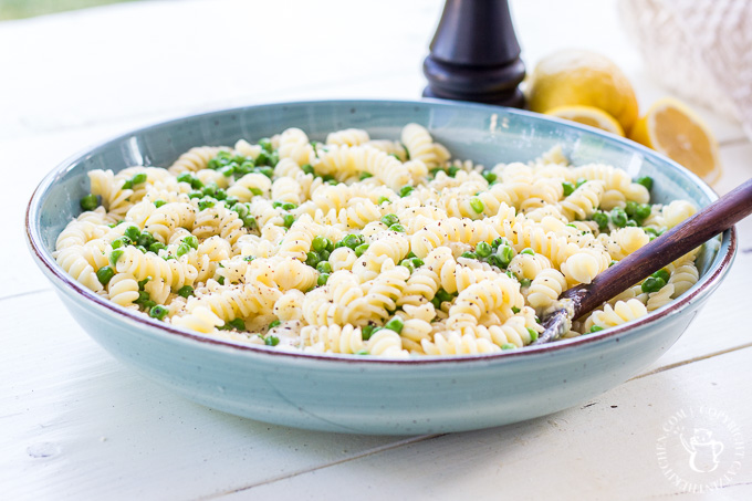 This Lemon and Pea Alfredo is an Italian summer pasta dream come true! Bright, fresh, nutty, creamy, and tangy, it's flavor-forward in the best possible way.