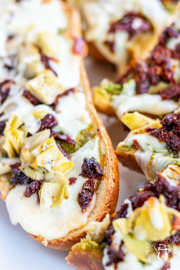 Wanting to make your own pizza but a little intimidated by making your own dough? Try this easy, flexible recipe for pesto French bread pizza!