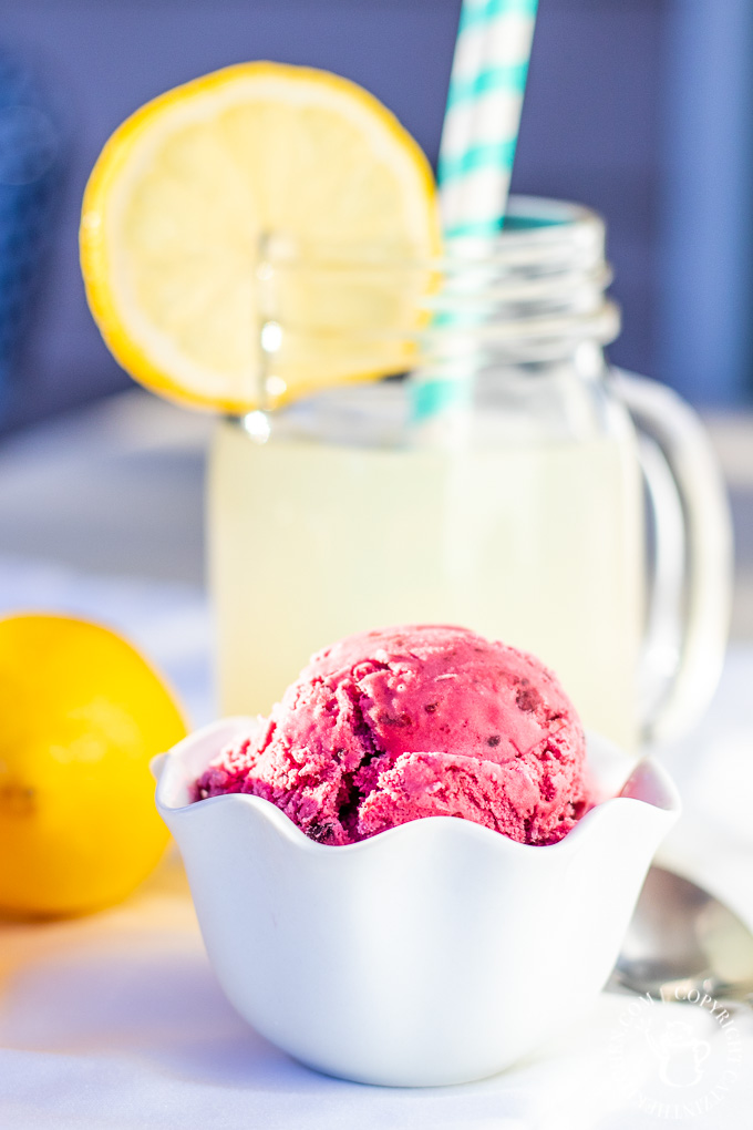 Looking for a delectable way to close out summer? We recommend indulging in delicious Oregon berries and whipping up some blackberry lemonade ice cream!