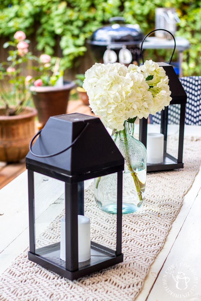 After seeing the farmhouse tables outside in Waco, we decided to try building our own Magnolia Silos Outdoor Table. It's a pretty simple DIY project!