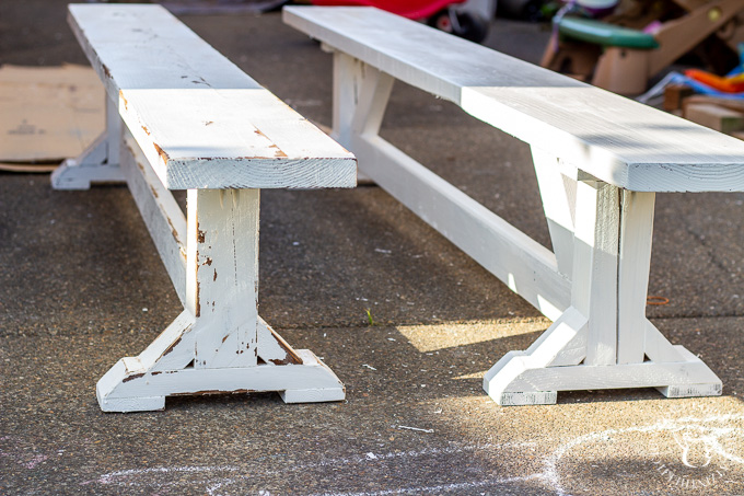 After seeing the farmhouse tables outside in Waco, we decided to try building our own Magnolia Silos Outdoor Table. It's a pretty simple DIY project!