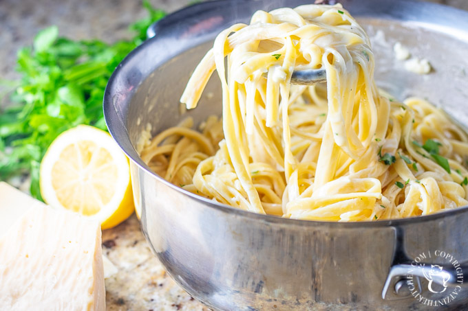 Okay, it's not healthy, but every once in awhile you really just need butter, cream, garlic, pasta, and cheese...you need homemade fettuccine alfredo. 