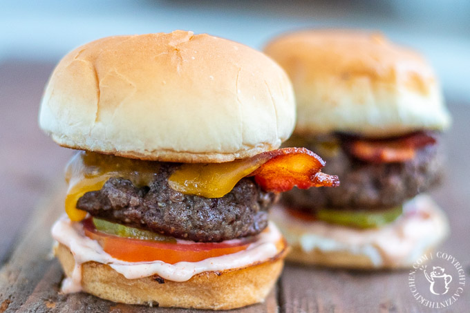 We have struggled with making good classic sliders at home, but these bacon skillet sliders with homemade thousand island dressing are getting it RIGHT. 